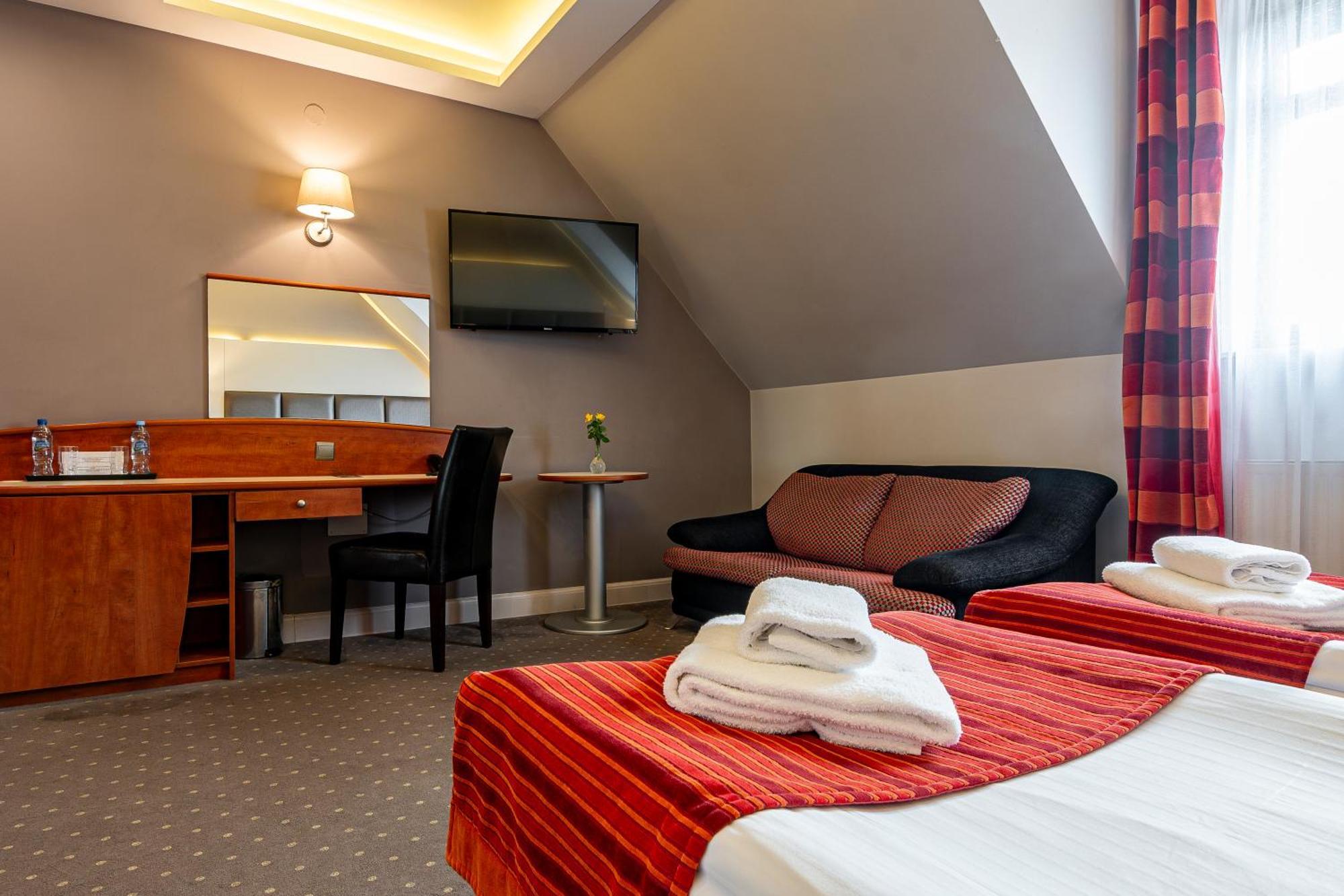 Hotel Galicja Wellness & Spa Oświęcim Quarto foto